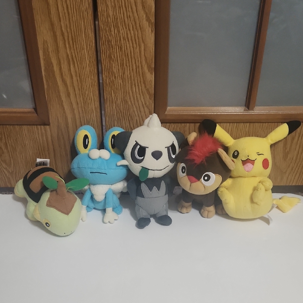 Tomy Pokemon Plush Lot Turtwig, Froakie, Pancham, Litleo, Pikachu 8" Plush